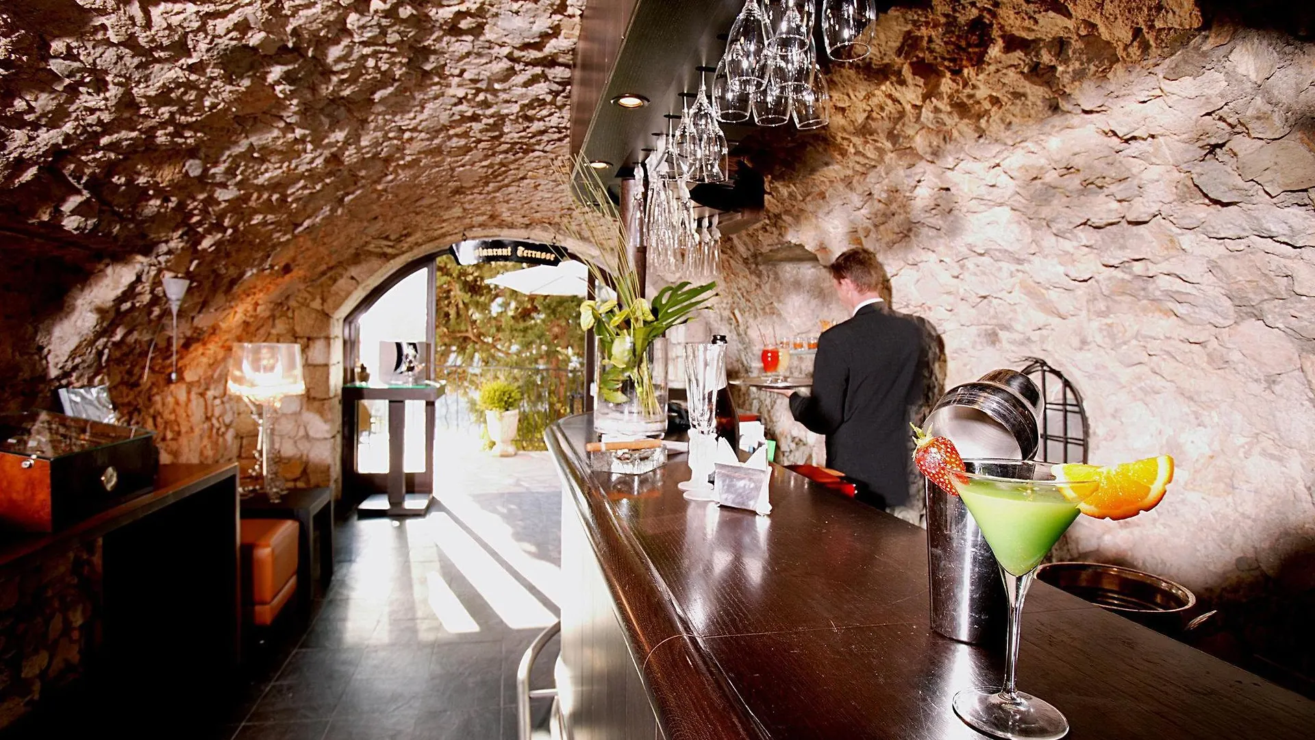 Chateau Eza Eze 5*,