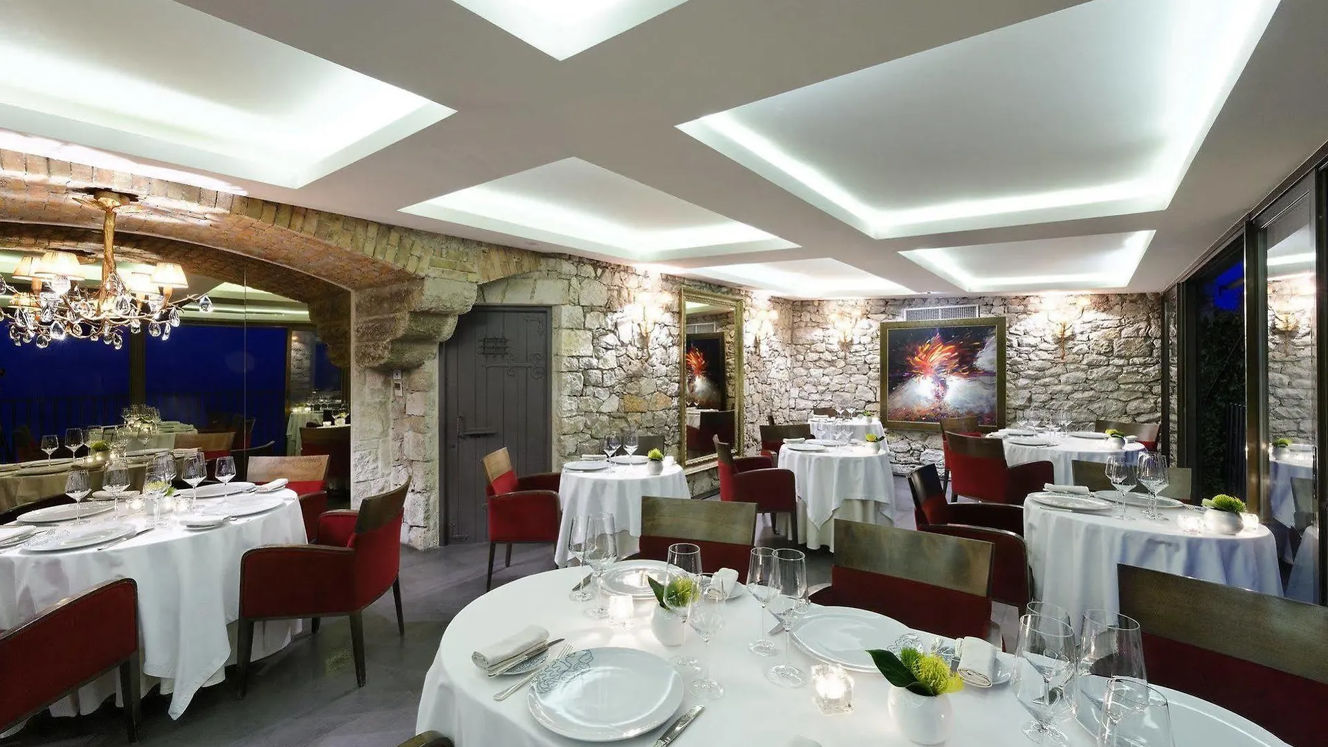Chateau Eza Eze Hotel