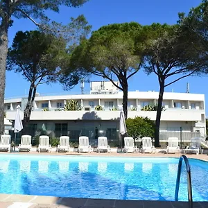 Aparthotel Zenitude Hotel-residences La Tour De Mare, Frejus